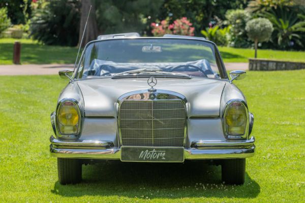 Mercedes-Benz 220 SE b 1965 67717