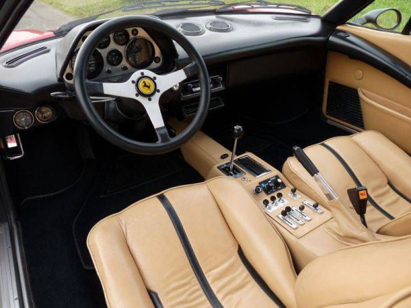 Ferrari 308 GTB 1976 31063