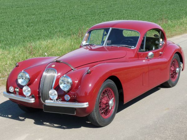 Jaguar XK 120 FHC 1952