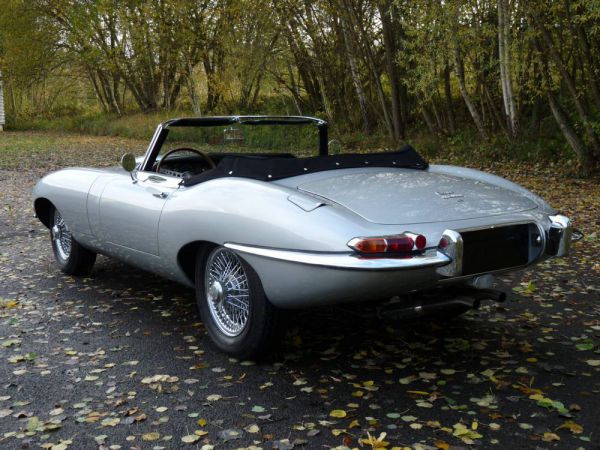 Jaguar E-Type 1968 61745