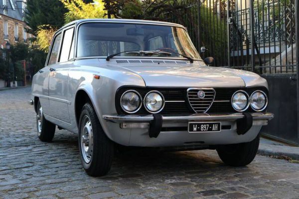 Alfa Romeo Giulia Nuova Super 1300 1975 39365