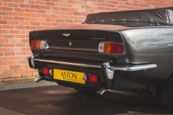 Aston Martin V8 EFi Volante 1988 70144