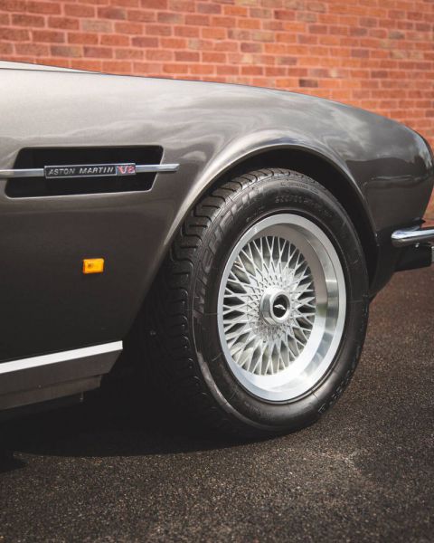 Aston Martin V8 EFi Volante 1988 70145