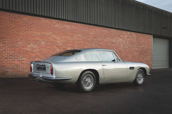 Aston Martin DB 6 1968 100258