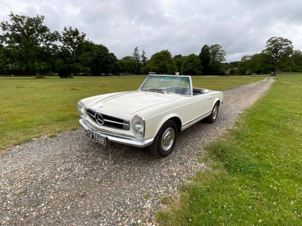 Mercedes-Benz 230 SL 1964 11523