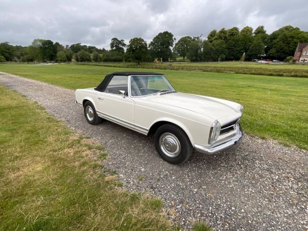 Mercedes-Benz 230 SL 1964 11535