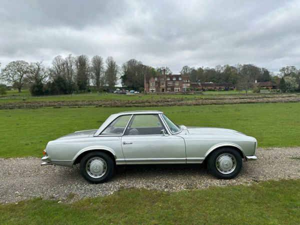 Mercedes-Benz 280 SL 1973 11634