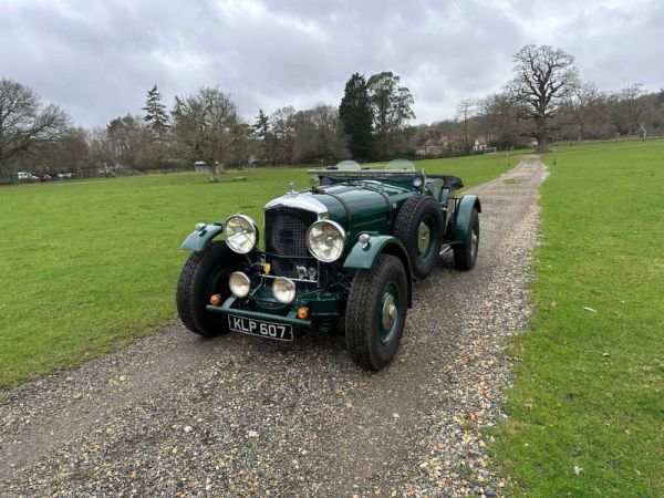 Bentley Mark VI 1949 11677