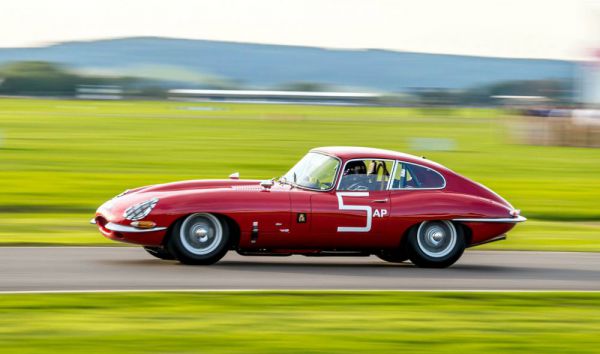 Jaguar E-Type "Lightweight" 1962 77422