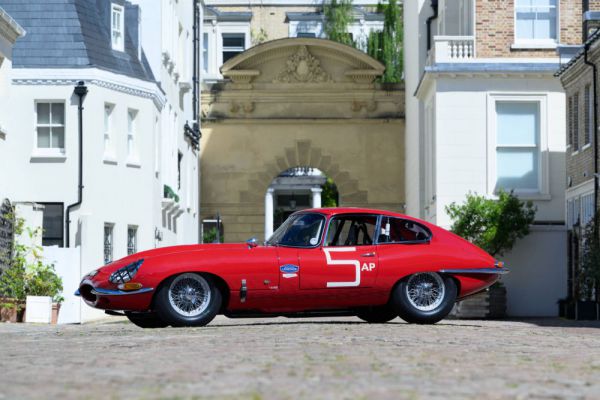 Jaguar E-Type "Lightweight" 1962 77423