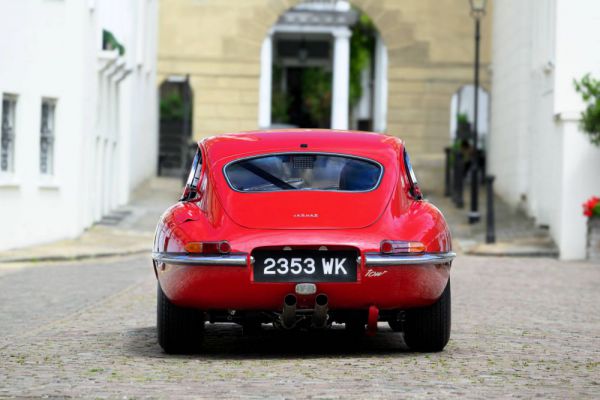 Jaguar E-Type "Lightweight" 1962 77424