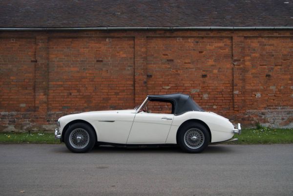 Austin-Healey 3000 Mk II (BT7) 1961 29785