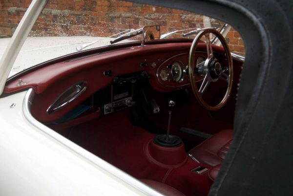 Austin-Healey 3000 Mk II (BT7) 1961 29789