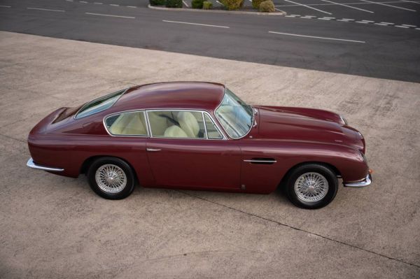 Aston Martin DB 6 1968 11861