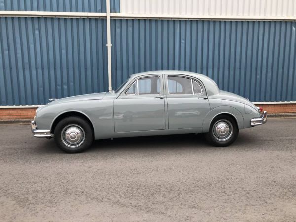 Jaguar 3.4 Litre 1958 11908