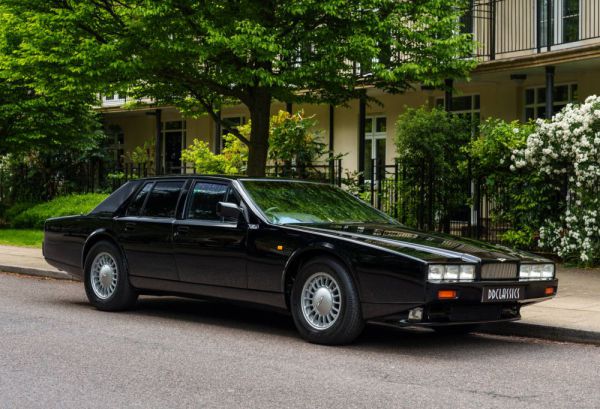 Aston Martin Lagonda 1990