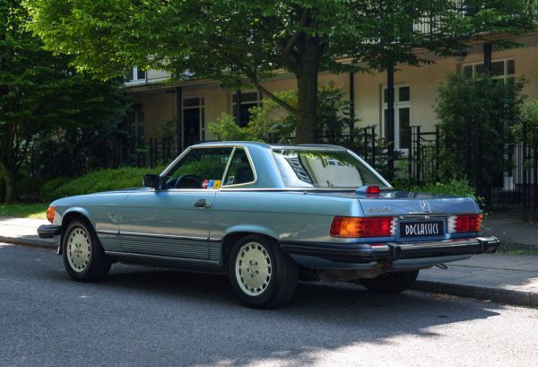 Mercedes-Benz 560 SL 1987 13913