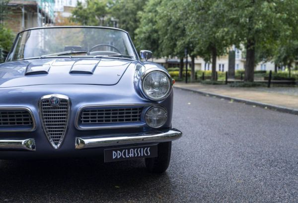 Alfa Romeo 2000 Spider 1960 14128