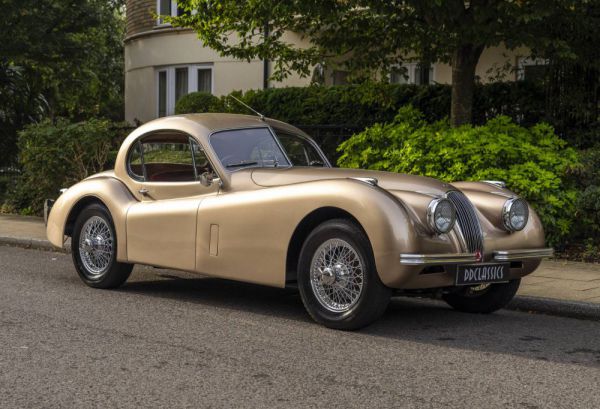 Jaguar XK 120 FHC 1952