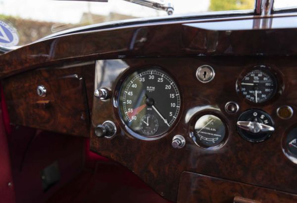 Jaguar XK 120 FHC 1952 14312