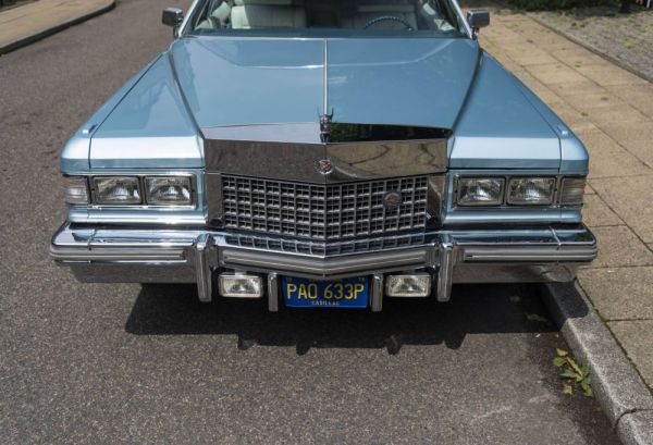 Cadillac Fleetwood Castilian Estate 1976 14321