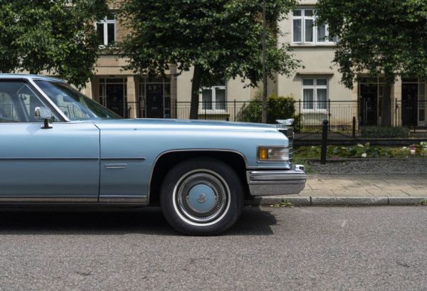 Cadillac Fleetwood Castilian Estate 1976 14325