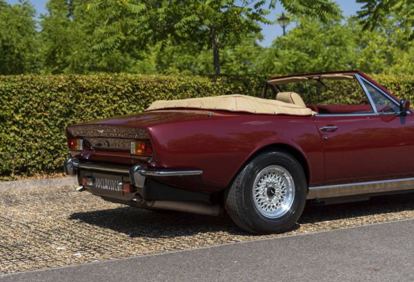 Aston Martin V8 EFi Volante 1987 63100