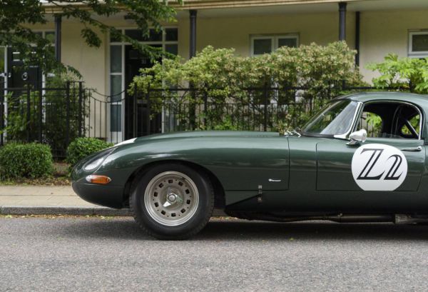 Jaguar E-Type "Lightweight" 1963 65112