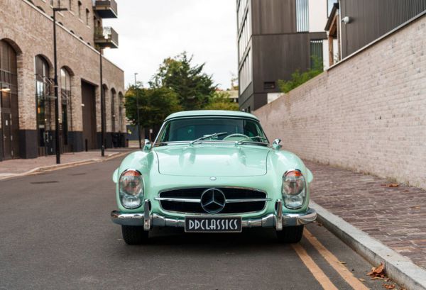 Mercedes-Benz 300 SL Roadster 1963 81327