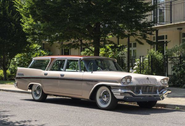 Chrysler New Yorker Station Wagon 1957