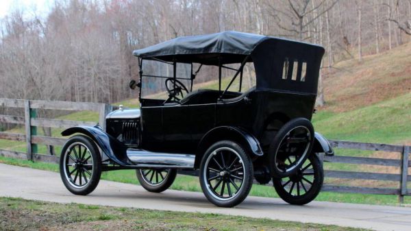 Ford Model T Touring 1920 97717